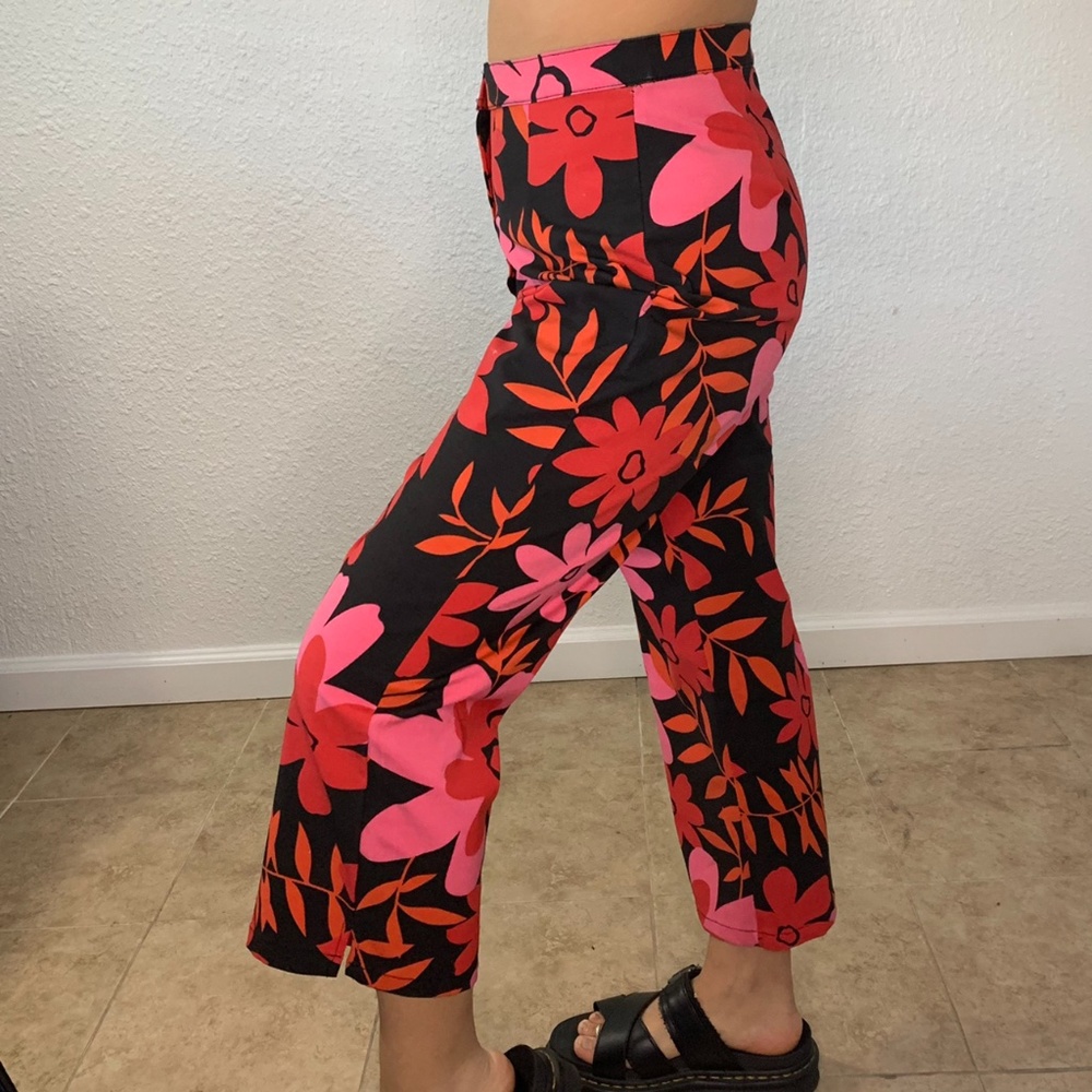 Floral red and pink trouser pants